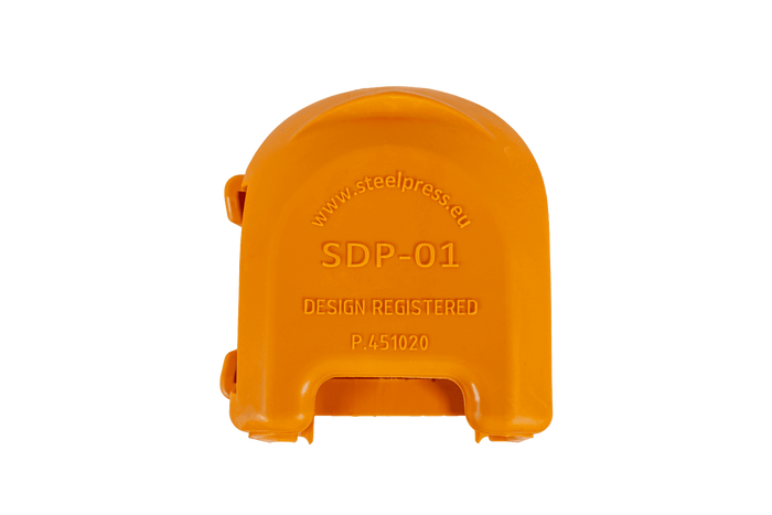 Safety cover for the STEELPRESS SDP-01 Soft Dock ball hitch with space for the plug