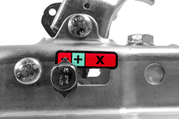 KNOTT K7.5-H+KZE7.5 ball hitch with support and cable for 750kg trailer with V-type drawbar